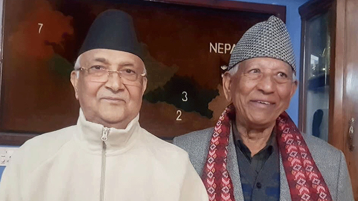एमाले अध्यक्ष ओलीसँग कांग्रेस नेता केसीको भेटवार्ता 